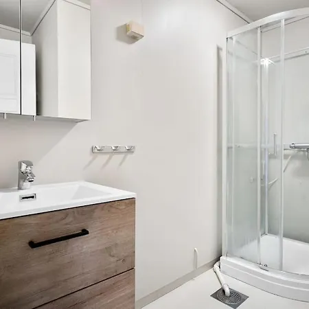 The Red House - Affordable Living In Center Apartment Bergen