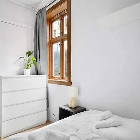 דירה The Red House - Affordable Living In Center *